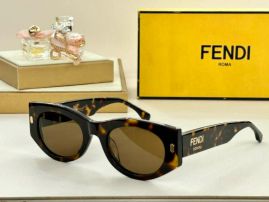 Picture of Fendi Sunglasses _SKUfw56599463fw